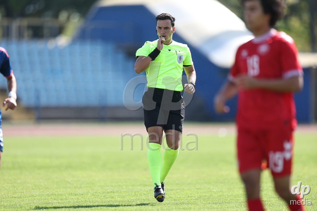 KARLOVAC, CROATIA - OCTOBER 2: Referee Jan Jelic during the International Friendly match between Denmark U18 and Croatia U18 at Branko Cavlovic-Cavlek Stadium on October 2, 2026 in Karlovac, Croatia. Photo: Slavko Midzor/Pixsell/DP Media
