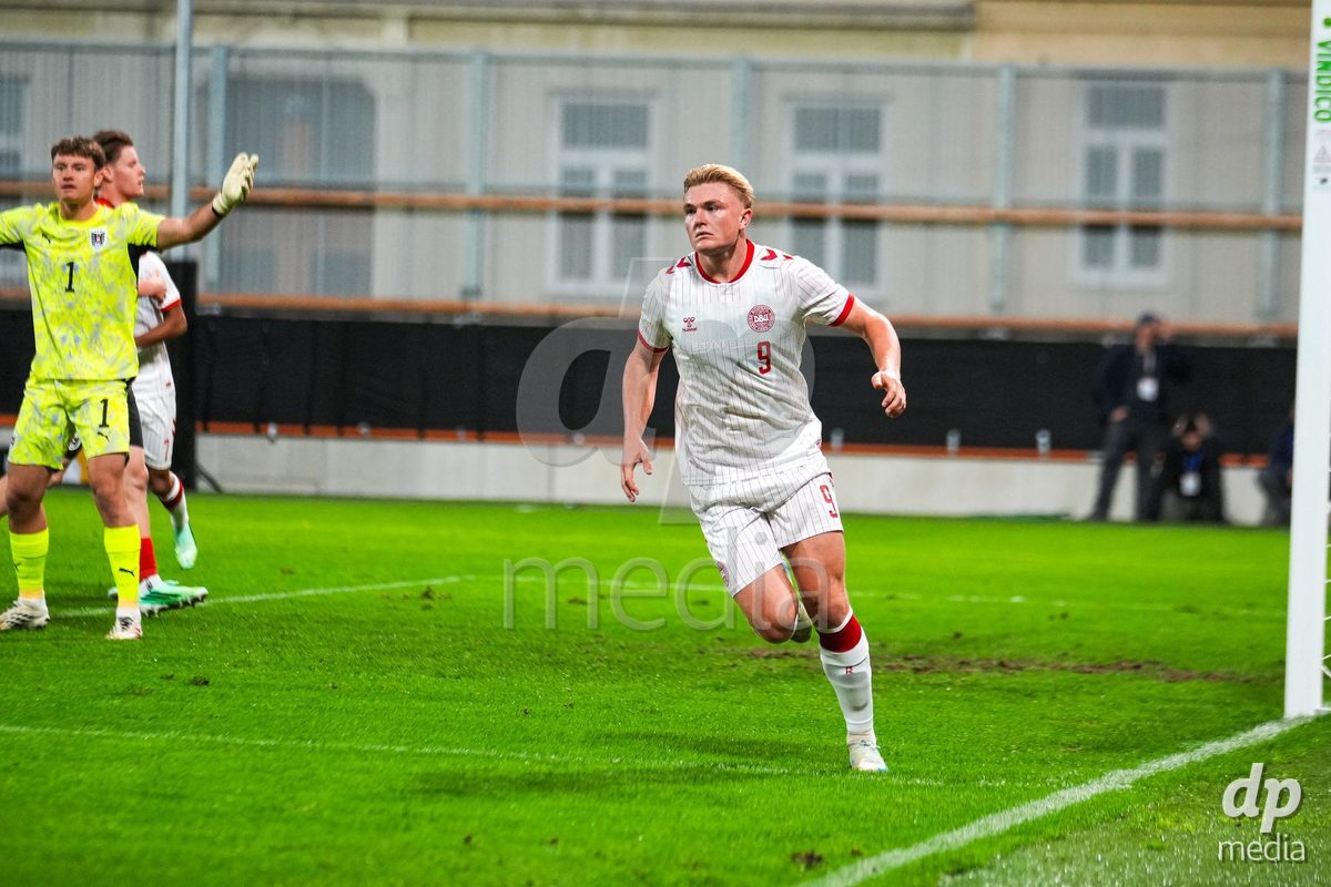 VIENNA, AUSTRIA - OCTOBER 2: Conrad Harder (Dänemark U21, 9) with the Goal - Goal celebration  during the UEFA European Qualifiers match between Austria U21 and Denmark U21 at Wiener Sport-Club Stadion on October 2, 2026 in Vienna, Austria.
