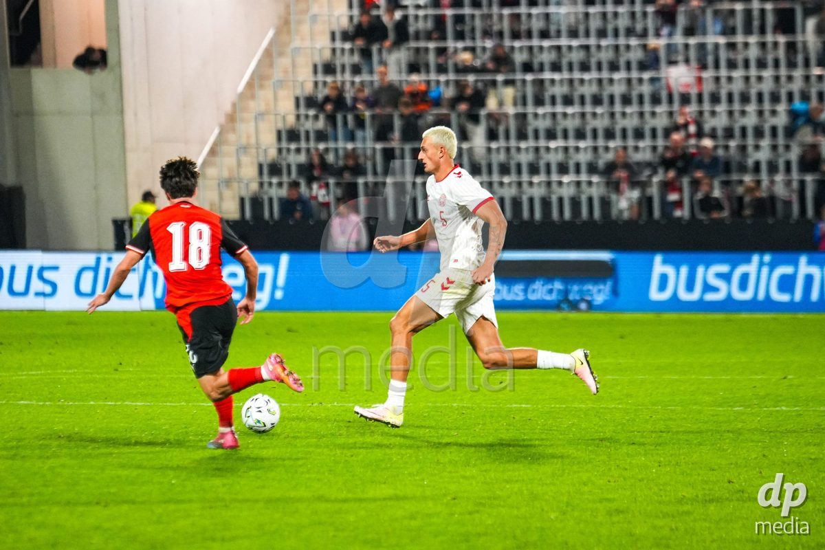 VIENNA, AUSTRIA - OCTOBER 2: Silas Andersen (Dänemark U21, 5) during the UEFA European Qualifiers match between Austria U21 and Denmark U21 at Wiener Sport-Club Stadion on October 2, 2026 in Vienna, Austria.