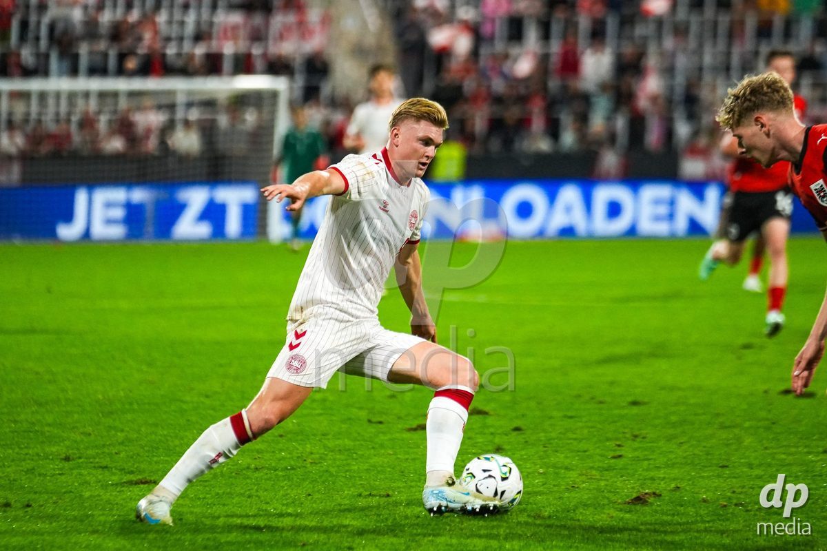 VIENNA, AUSTRIA - OCTOBER 2: Conrad Harder (Dänemark U21, 9) during the UEFA European Qualifiers match between Austria U21 and Denmark U21 at Wiener Sport-Club Stadion on October 2, 2026 in Vienna, Austria.