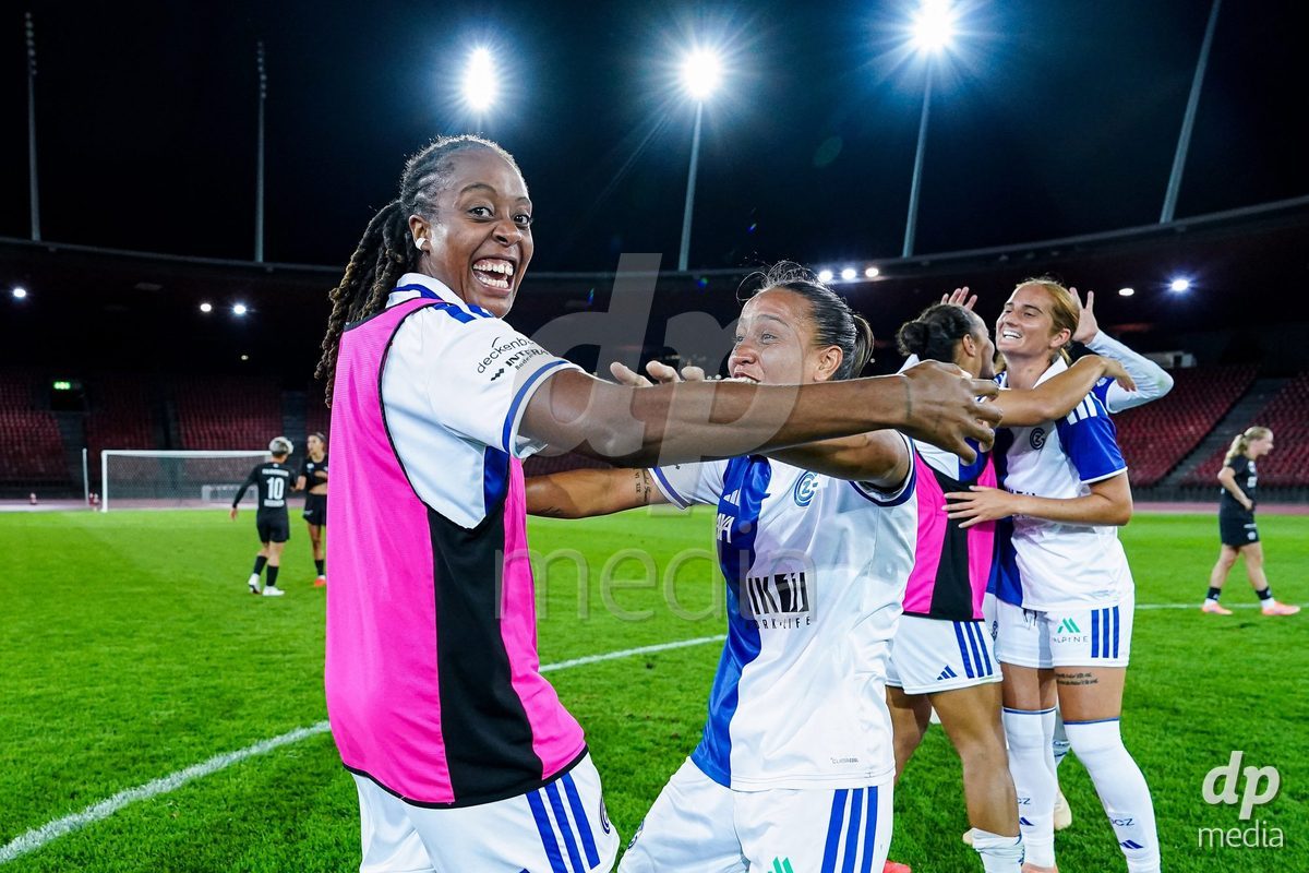 ZURICH, SWITZERLAND - OCTOBER 2: Paige Bailey-Gayle of Grasshopper Club Zurich (L) and Dalila Belen Ippolito of Grasshopper Club Zurich (R) celebrate their victory during the AXA Women's Super League match between GC Frauenfussball and FC Zurich at Letzigrund on October 2, 2026 in Zurich, Switzerland.