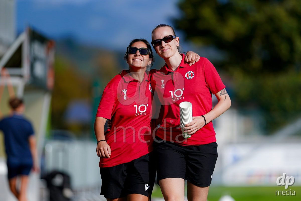 RAPPERSWIL, SWITZERLAND - OCTOBER 3: Lea van Weezenbeek of FC Rapperswil-Jona (R) and Queralt Torradeflot Estevez of FC Rapperswil-Jona (L) arrival prior to the AXA Women's Super League match between FC Rapperswil-Jona and FC Aarau Frauen at Grunfeld on October 3, 2026 in Rapperswil, Switzerland.