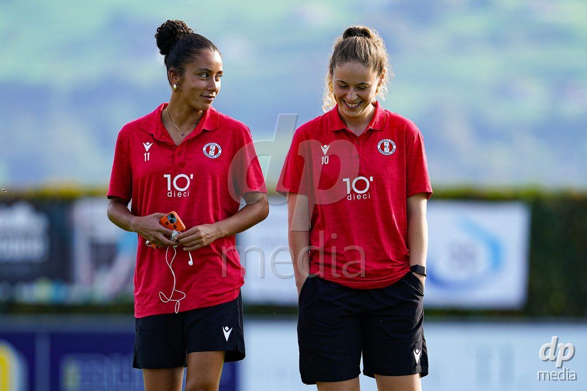 RAPPERSWIL, SWITZERLAND - OCTOBER 3: Donika Deda of FC Rapperswil-Jona (R) and Ramona Kannady of FC Rapperswil-Jona (L) arrival prior to the AXA Women's Super League match between FC Rapperswil-Jona and FC Aarau Frauen at Grunfeld on October 3, 2026 in Rapperswil, Switzerland.