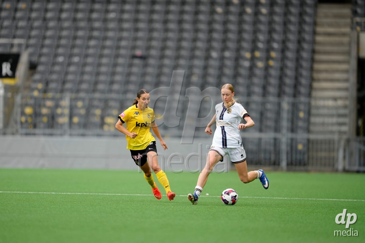 BERN, SWITZERLAND - OCTOBER 3: Malaurie Granges (13 YB Frauen) against Mara Arnold (4 FCL) during the AXA Women's Super League match between BSC YB Frauen and FC Luzern at Wankdorf Stadion on October 3, 2026 in Bern, Switzerland.