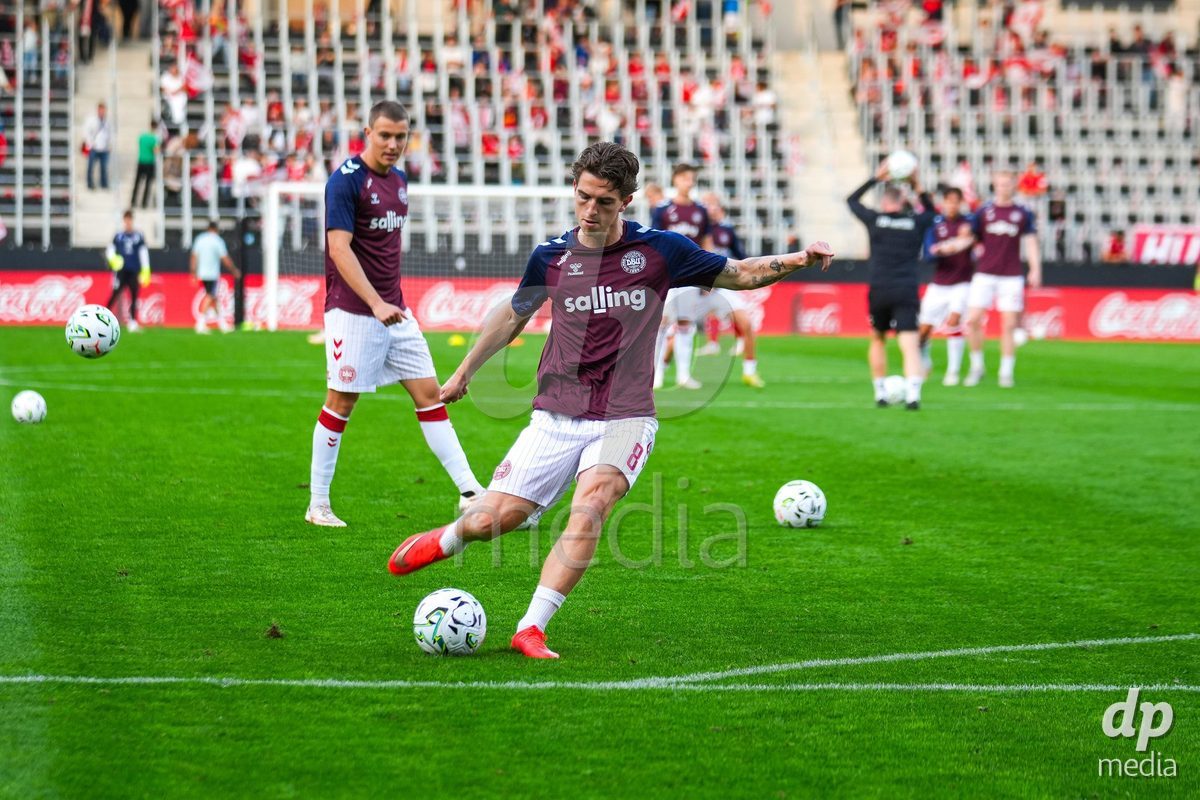VIENNA, AUSTRIA - OCTOBER 2: Valdemar Byskov Andreasen (Dänemark U21, 8) during the UEFA European Qualifiers match between Austria U21 and Denmark U21 at Wiener Sport-Club Stadion on October 2, 2026 in Vienna, Austria.
