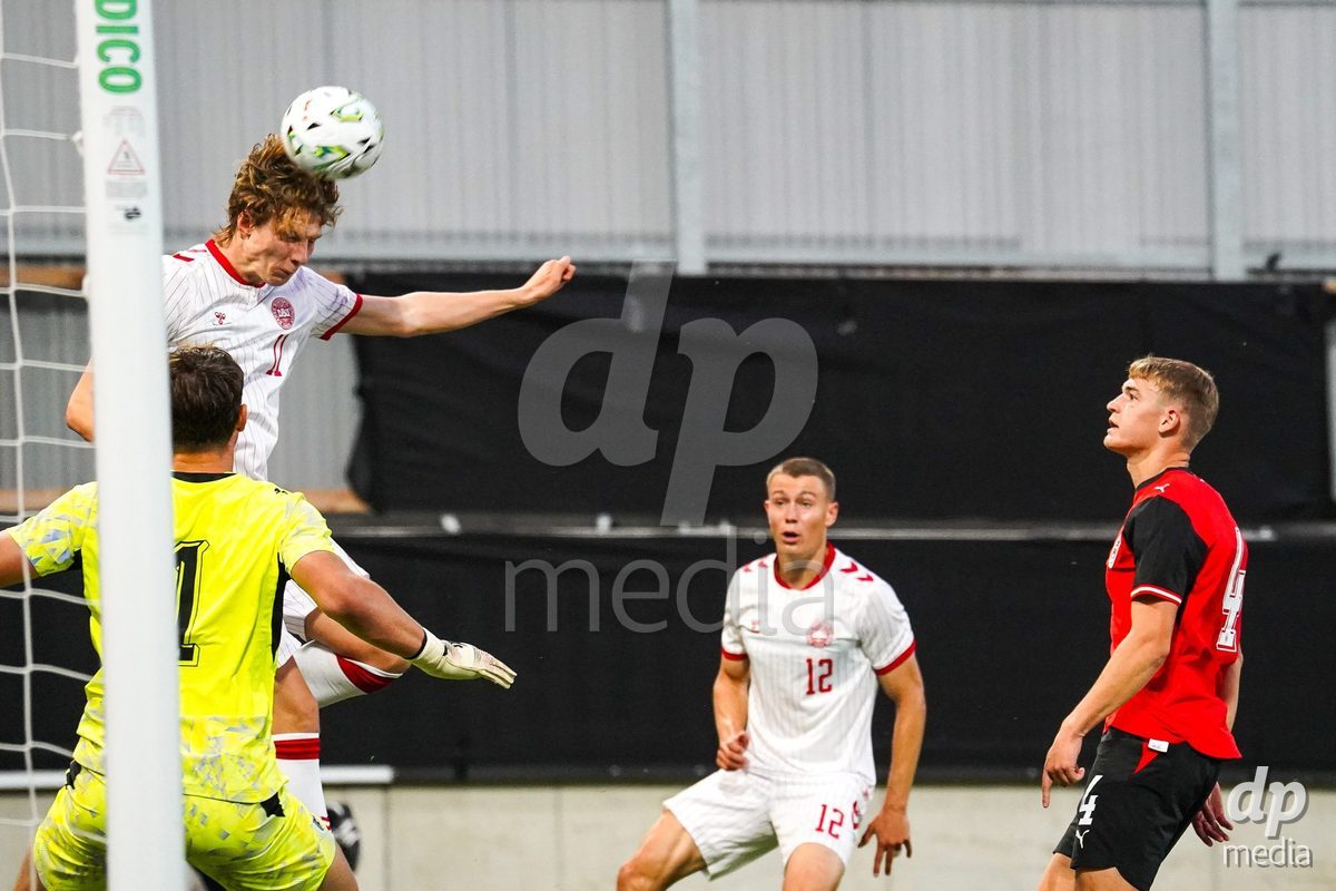 VIENNA, AUSTRIA - OCTOBER 2: August Priske Flyger (Dänemark U21, 11) during the UEFA European Qualifiers match between Austria U21 and Denmark U21 at Wiener Sport-Club Stadion on October 2, 2026 in Vienna, Austria.