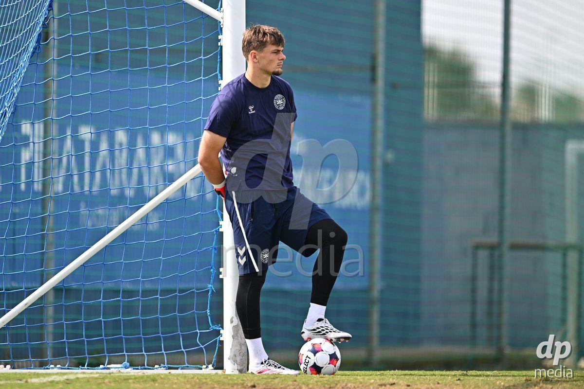 SAN PEDRO DEL PINATAR, SPAIN - OCTOBER 4: Tobias Breum-Harild Goalkeeper of Denmark during the International Friendly match between Denmark U20 and USA U20 at Pinatar Arena on October 4, 2026 in San Pedro del Pinatar, Spain.