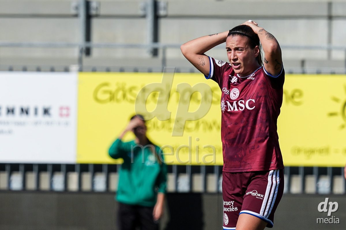 WIL, SWITZERLAND - OCTOBER 4: Gloria Marinelli of Servette FC Chenois Feminin reacts during the AXA Women's Super League match between FC St. Gallen 1879 and Servette FC Chenois Feminin at Lidl Sportpark on October 4, 2026 in Wil, Switzerland.