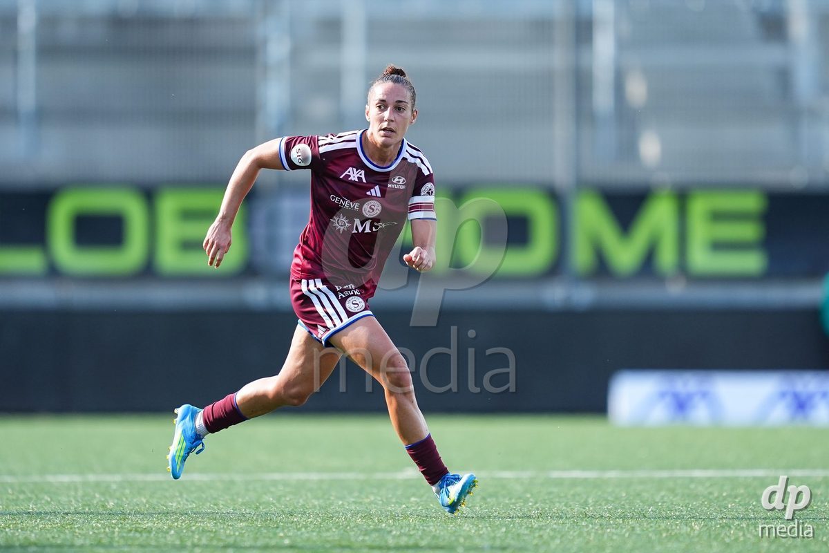 WIL, SWITZERLAND - OCTOBER 4: Paula Serrano of Servette FC Chenois Feminin in action during the AXA Women's Super League match between FC St. Gallen 1879 and Servette FC Chenois Feminin at Lidl Sportpark on October 4, 2026 in Wil, Switzerland.