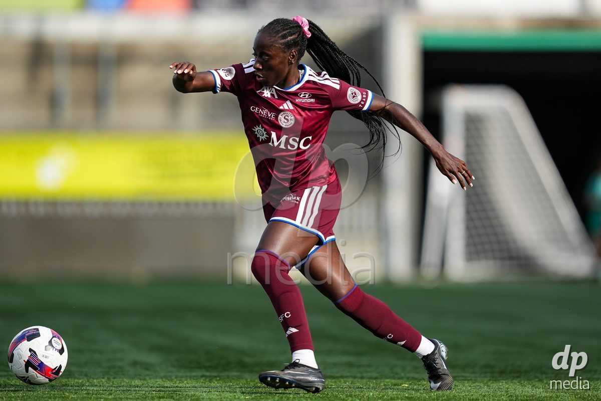 WIL, SWITZERLAND - OCTOBER 4: Benedicte Simon of Servette FC Chenois Feminin controls the ball during the AXA Women's Super League match between FC St. Gallen 1879 and Servette FC Chenois Feminin at Lidl Sportpark on October 4, 2026 in Wil, Switzerland.
