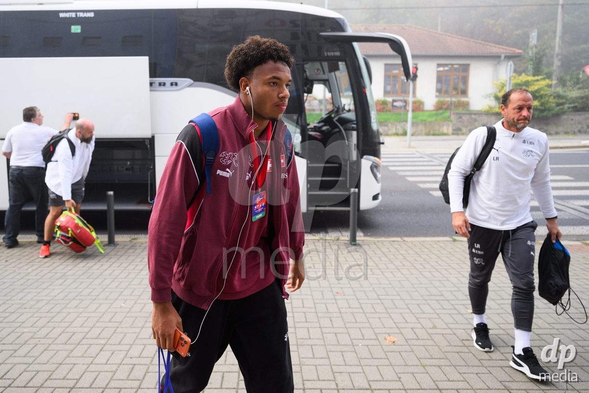 USTI NAD LABEM, CZECH REPUBLIC - OCTOBER 3:  Elijah Muogbo of Switzerland during the team's arrival at the stadium  before the International Friendly match between Slovakia and Switzerland on October 3, 2026 in Ustí nad Labem, Czech Republic.