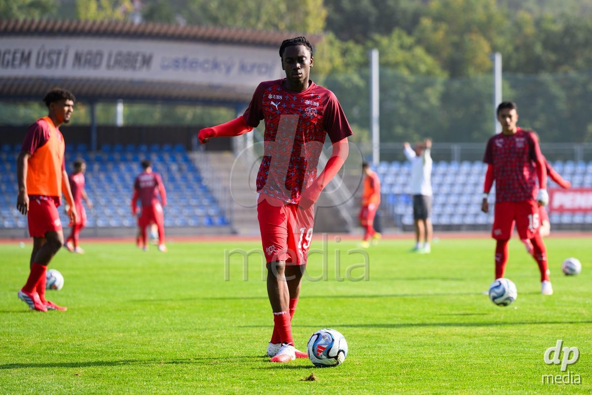 USTI NAD LABEM, CZECH REPUBLIC - OCTOBER 3:   Bright Ocran of Switzerland during warm up before the International Friendly match between Slovakia and Switzerland on October 3, 2026 in Ustí nad Labem, Czech Republic.