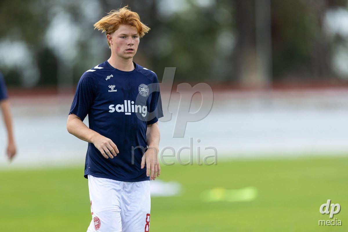 SANTAREM, PORTUGAL - OCTOBER 3: Albert K. Nielsen during warming before the International Friendly match between Denmark U16 and Turkiye U16 at Campo Cha das Padeiras on October 3, 2026 in Santarem, Portugal.