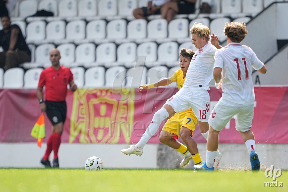 CALDAS DA RAINHA, PORTUGAL - OCTOBER 6: Nicklas Andersen of Denmark during the International Friendly match between Romania U16 and Denmark U16 at Campo da Mata on October 6, 2026 in Caldas da Rainha, Portugal.