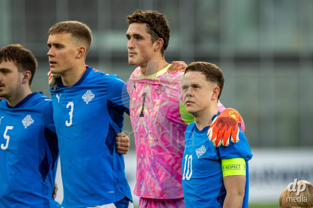 TORSHAVN, FAROE ISLANDS - OCTOBER 6: Iceland's national anthem during the UEFA European Qualifiers match between Faroe Islands U21 and Iceland U21 at Torsvollur on October 6, 2026 in Torshavn, Faroe Islands.