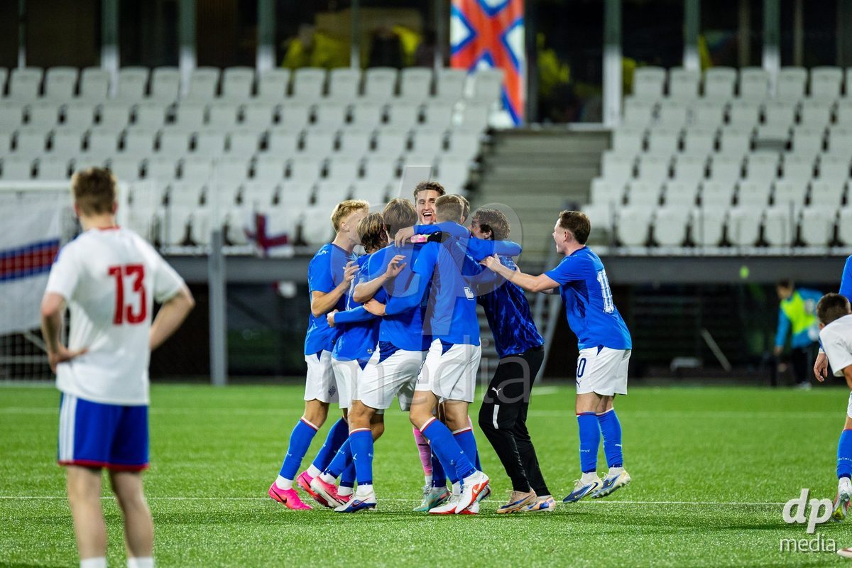 TORSHAVN, FAROE ISLANDS - OCTOBER 6: players of Iceland during the UEFA European Qualifiers match between Faroe Islands U21 and Iceland U21 at Torsvollur on October 6, 2026 in Torshavn, Faroe Islands.