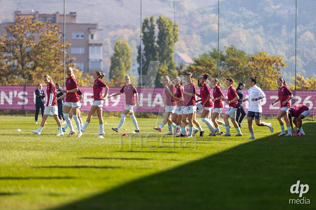 ZENICA, BOSNIA AND HERZEGOVINA - OCTOBER 7: Team of Switzerland during the UEFA Womens European Under-19 Qualifier match between Switzerland and Bosnia and Herzegovina at FF BH Football Training Centre on October 7, 2026 in Zenica, Bosnia and Herzegovina.