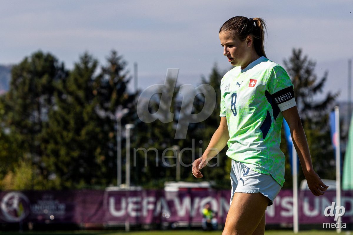 ZENICA, BOSNIA AND HERZEGOVINA - OCTOBER 7: Giulia Looser of Switzerland during the UEFA Womens European Under-19 Qualifier match between Switzerland and Bosnia and Herzegovina at FF BH Football Training Centre on October 7, 2026 in Zenica, Bosnia and Herzegovina.