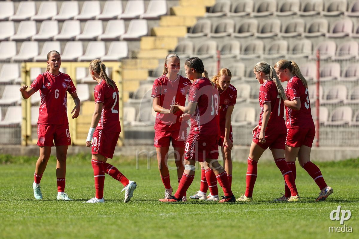 KAKANJ, BOSNIA AND HERZEGOVINA - OCTOBER 7: Team of Denmark during the UEFA Womens European Under-19 Qualifier match between England and Denmark at Mladost Stadium on October 7, 2026 in Kakanj, Bosnia and Herzegovina.
