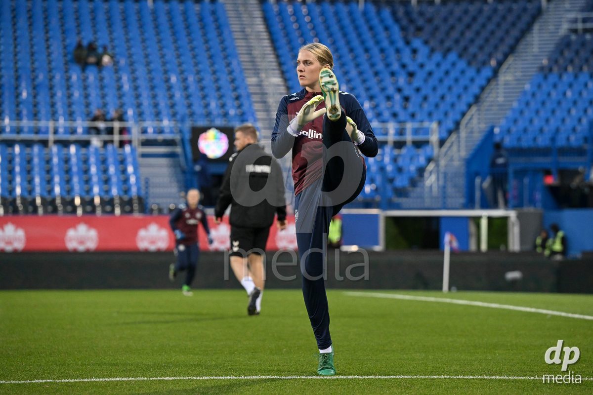 MONTREAL, CANADA - OCTOBER 9: Players of Denmark during warm up prior to the International Women's Friendly football match between Canada and Denmark at Stade Saputo on October 9, 2026 in Montreal, Canada.