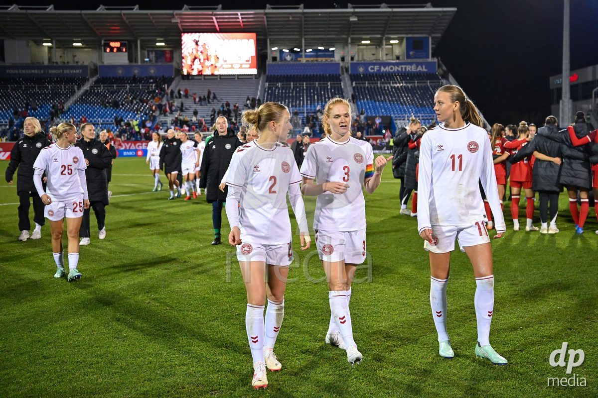 MONTREAL, CANADA - OCTOBER 9: Players of Denmark react after the loss during the International Women's Friendly football match between Canada and Denmark at Stade Saputo on October 9, 2026 in Montreal, Canada.