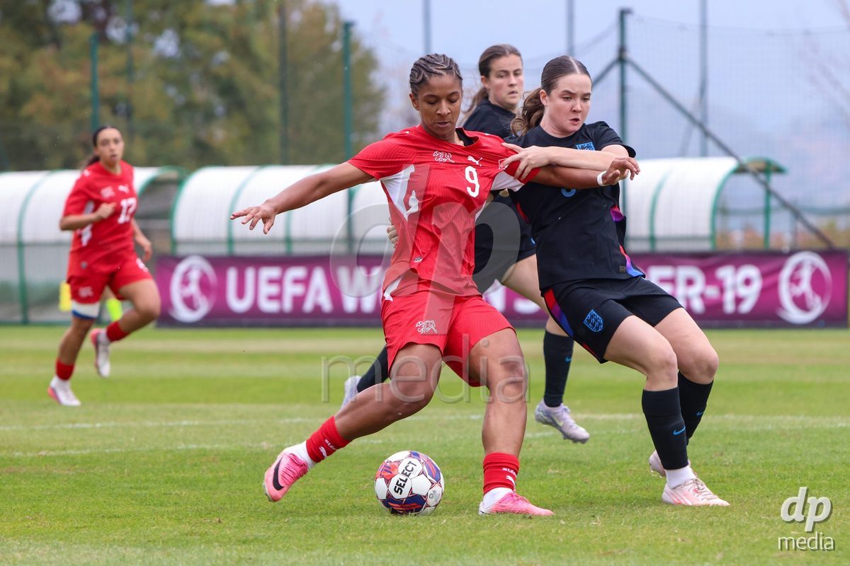 ZENICA, BOSNIA AND HERZEGOVINA - OCTOBER 10: Tiffany Vonnez of Switzerland and Katie Scott of England during the UEFA Womens European Under-19 Qualifier match between Switzerland and England at FF BH Football Training Centre on October 10, 2026 in Zenica, Bosnia and Herzegovina. Photo: Denis Kapetanovic/Pixsell/DP Media