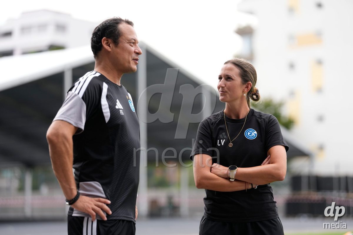 Schweiz: AXA Women's Super League 2026/2027, GC Frauenfussball vs FC Rapperswil-Jona - Stadion Letzigrund, Zürich: Laura Vetterlein (Cheftrainer Grasshoppers)