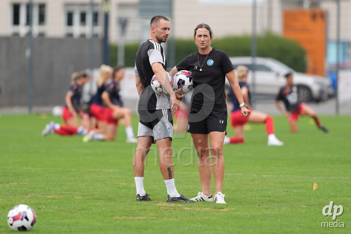 Schweiz: AXA Women's Super League 2026/2027, GC Frauenfussball vs FC Rapperswil-Jona - Stadion Letzigrund, Zürich: Cheftrainer Laura Vetterlein (Grasshoppers)