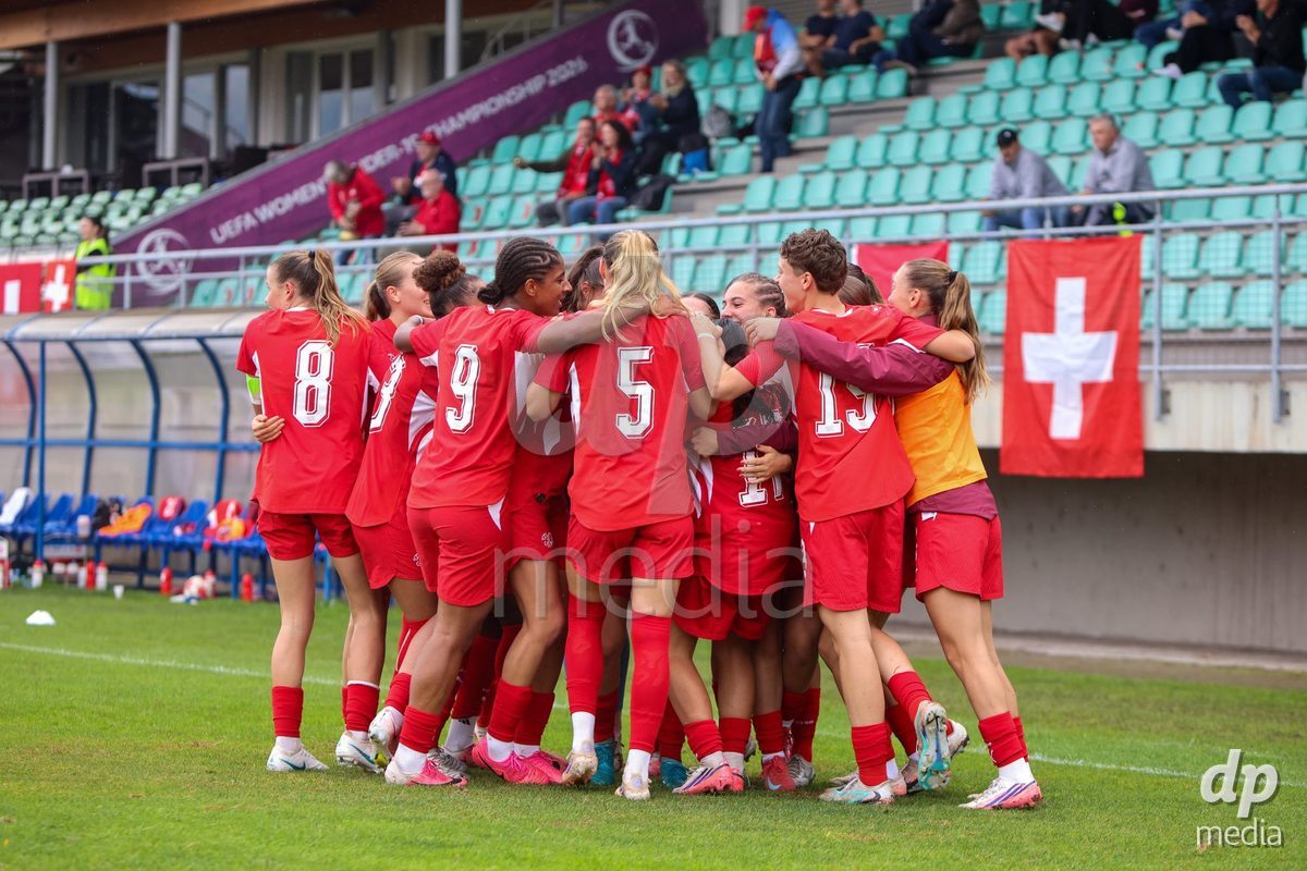 ZENICA, BOSNIA AND HERZEGOVINA - OCTOBER 10: Players of Switzerland celebrate after scoring a goal during the UEFA Womens European Under-19 Qualifier match between Switzerland and England at FF BH Football Training Centre on October 10, 2026 in Zenica, Bosnia and Herzegovina. Photo: Denis Kapetanovic/Pixsell/DP Media