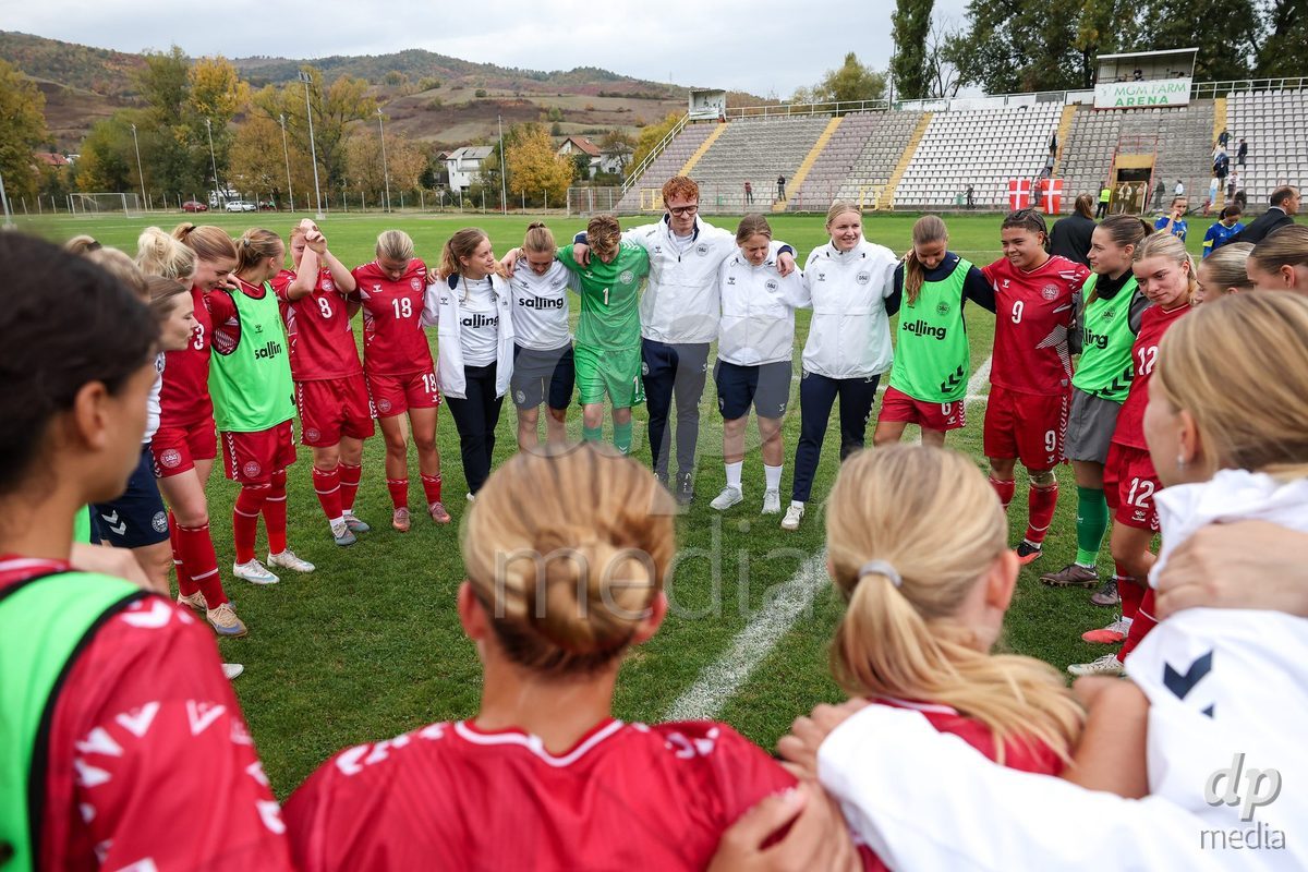 KAKANJ, BOSNIA AND HERZEGOVINA - OCTOBER 10: Players of Denmark during the UEFA Womens European Under-19 Qualifier match between Denmark and Bosnia and Herzegovina at Mladost Stadium on October 10, 2026 in Kakanj, Bosnia and Herzegovina. Photo: Armin Durgut/Pixsell/DP Media