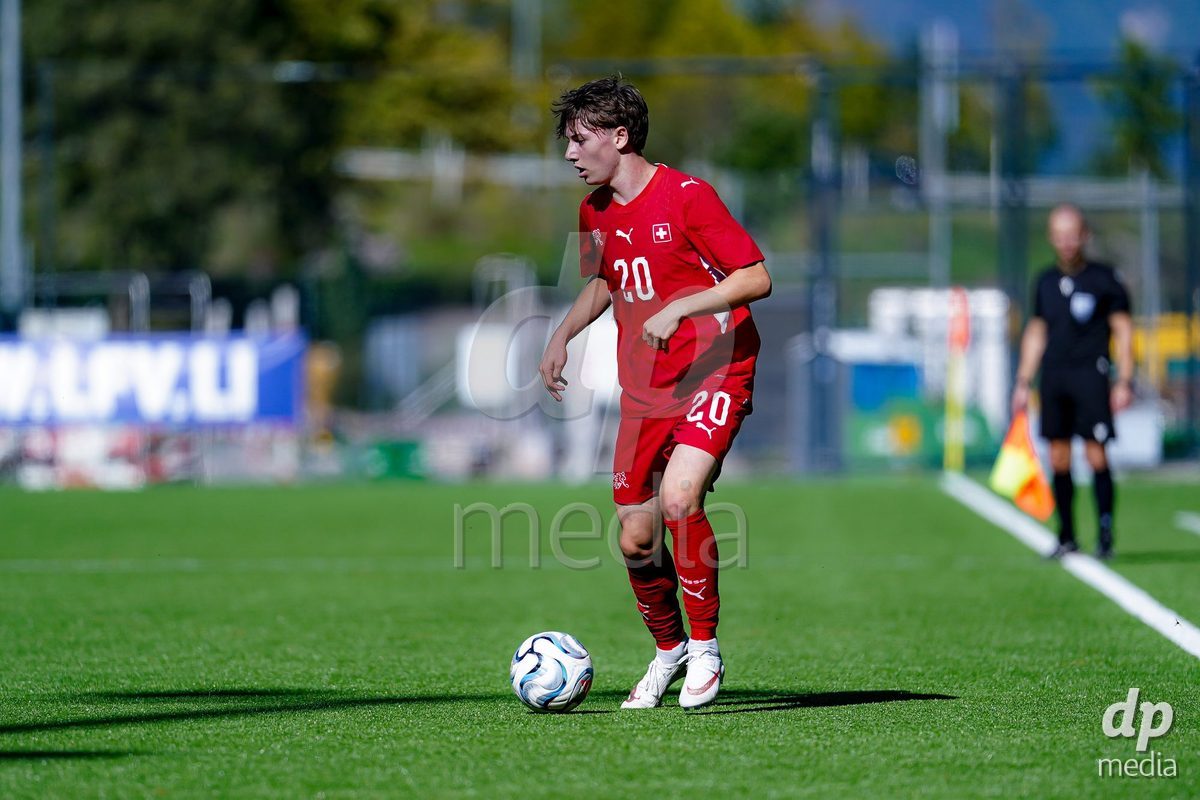 SCHAAN, LIECHTENSTEIN - OCTOBER 12: Loan Thommen of Switzerland controls the ball during the UEFA European Under-17 Qualifier match between Israel and Switzerland at LFV Campus Rheinwiese on October 12, 2026 in Schaan, Liechtenstein.