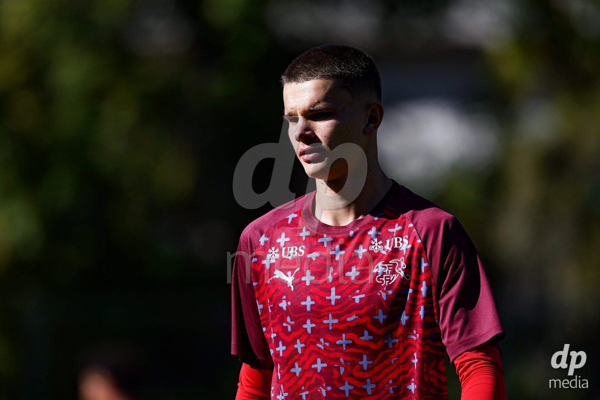SCHAAN, LIECHTENSTEIN - OCTOBER 12: Players of Switzerland warming up during the UEFA European Under-17 Qualifier match between Israel and Switzerland at LFV Campus Rheinwiese on October 12, 2026 in Schaan, Liechtenstein.