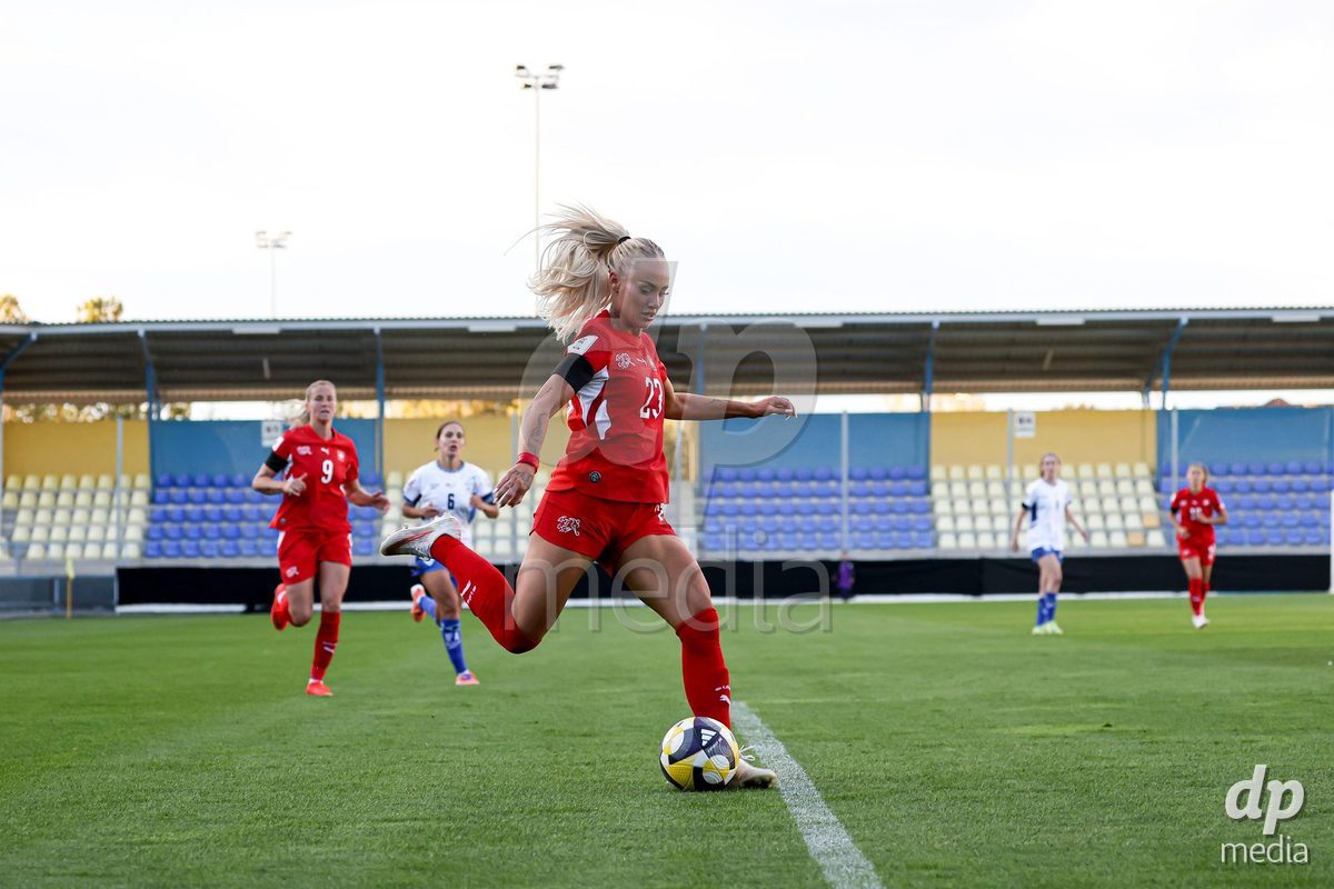 09.10.2026; Mezokovesd, Fussball - UEFA Women's European Qualifiers Playoff Round 1- Israel vs Schweiz: Alisha Lehmann (SUI)(Pal Gollner/)
