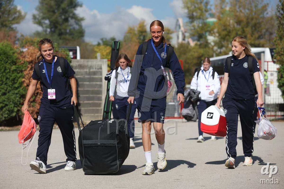 KAKANJ, BOSNIA AND HERZEGOVINA - OCTOBER 13: Anna Pallesen of Denmark, Andrea Jeppesen of Denmark and Asta Kynde of Denmark arrives at the stadium before the UEFA Womens European Under-19 Qualifier match between Denmark and Switzerland at Mladost Stadium on October 13, 2026 in Kakanj, Bosnia and Herzegovina. Photo: Armin Durgut/Pixsell/DP Media