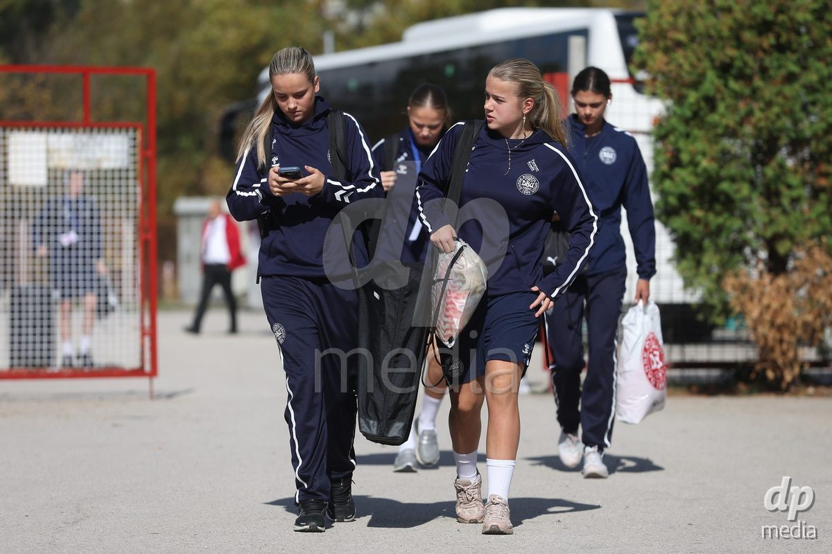 KAKANJ, BOSNIA AND HERZEGOVINA - OCTOBER 13: Nellie Mulvad Gejel of Denmark and Frøya Stubgaard Ebbesvik of Denmark arrives at the stadium before the UEFA Womens European Under-19 Qualifier match between Denmark and Switzerland at Mladost Stadium on October 13, 2026 in Kakanj, Bosnia and Herzegovina. Photo: Armin Durgut/Pixsell/DP Media