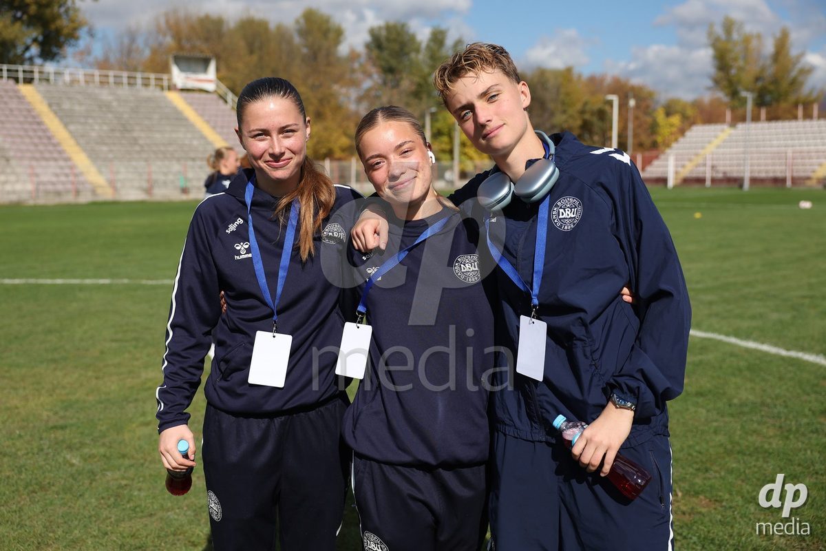 KAKANJ, BOSNIA AND HERZEGOVINA - OCTOBER 13: Isabella Andersen of Denmark, Evelina Thygesen of Denmark and Isabella Damm of Denmark inspects the pitch prior to the UEFA Womens European Under-19 Qualifier match between Denmark and Switzerland at Mladost Stadium on October 13, 2026 in Kakanj, Bosnia and Herzegovina. Photo: Armin Durgut/Pixsell/DP Media