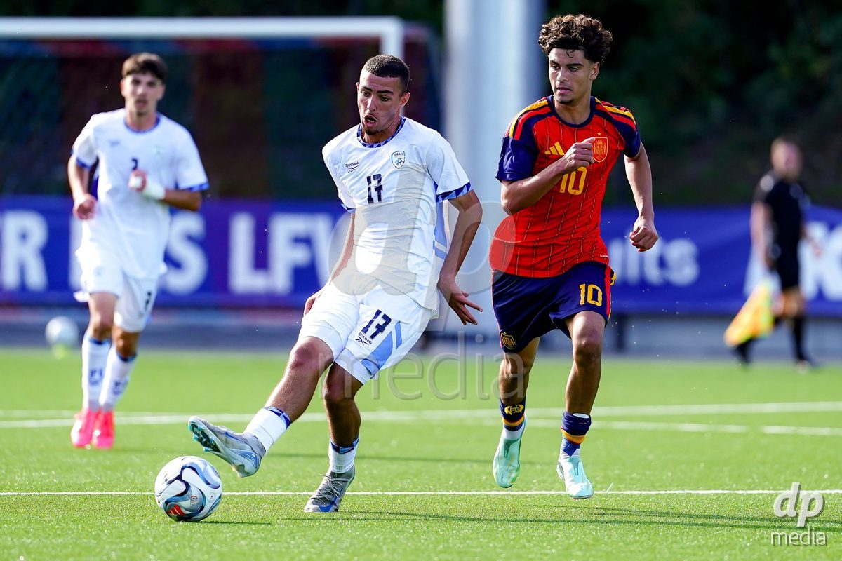 SCHAAN, LIECHTENSTEIN - OCTOBER 15: Liraz Michaeal Yonatanov of Israel controls the ball during the UEFA European Under-17 Qualifier match between Spain and Israel at LFV Campus Rheinwiese on October 15, 2026 in Schaan, Liechtenstein.