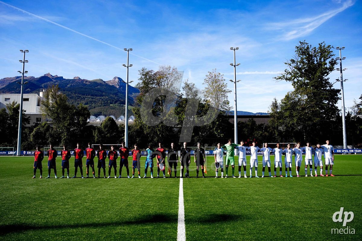 SCHAAN, LIECHTENSTEIN - OCTOBER 15: Players of Spain and Players of Israel during the UEFA European Under-17 Qualifier match between Spain and Israel at LFV Campus Rheinwiese on October 15, 2026 in Schaan, Liechtenstein.