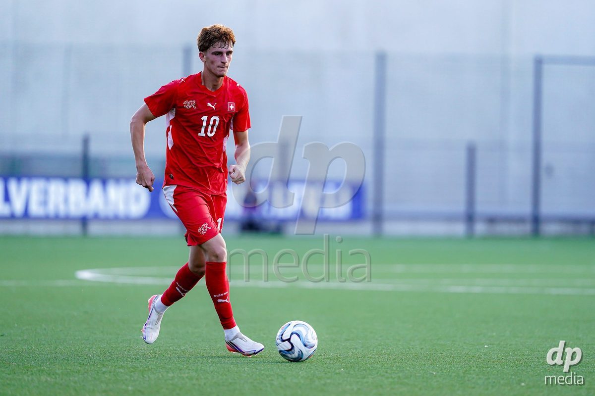 SCHAAN, LIECHTENSTEIN - OCTOBER 15: Eron Kele of Switzerland controls the ball during the UEFA European Under-17 Qualifier match between Switzerland and Liechtenstein at LFV Campus Rheinwiese on October 15, 2026 in Schaan, Liechtenstein.