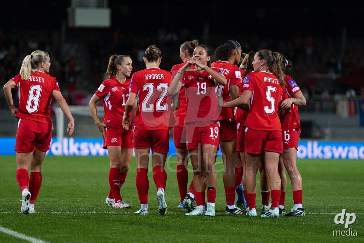 SION, SWITZERLAND, OCTOBER 13 : Iman Beney of Switzerland celebrates the goal (1-0) during the FIFA Women's World Cup 2027 Women's European Qualifiers Play-offs game between Switzerland and Israel at Stade de Tourbillon on October 13, 2026 in Sion, Switzerland.