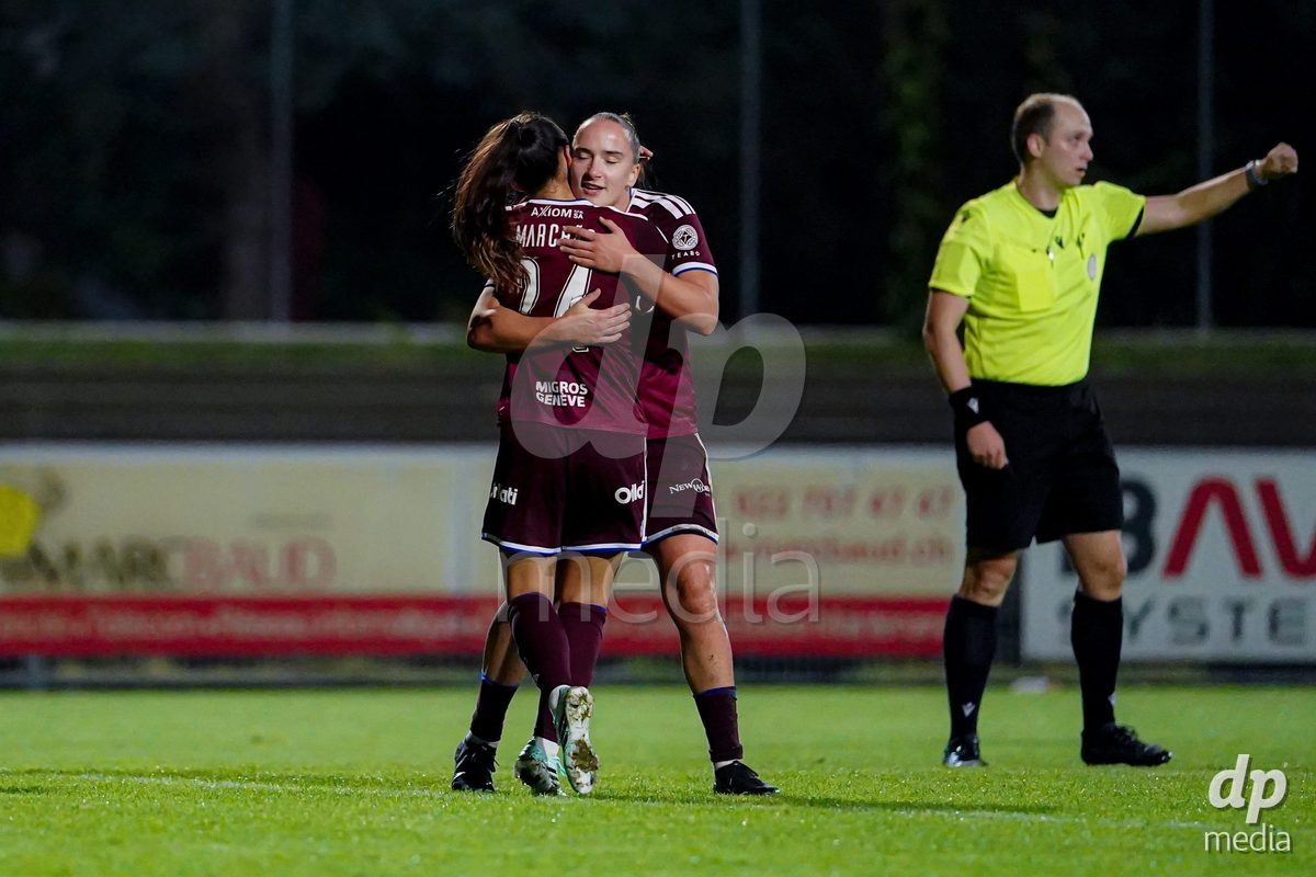 GENEVA, SWITZERLAND - OCTOBER 16: Magdalena Sobal of Servette FC Chenois Feminin celebrating with team after scoring teams fourth goal during the AXA Women's Super League match between Servette FC Chenois Feminin and FC Luzern at Stade de Trois-Chene on October 16, 2026 in Geneva, Switzerland.