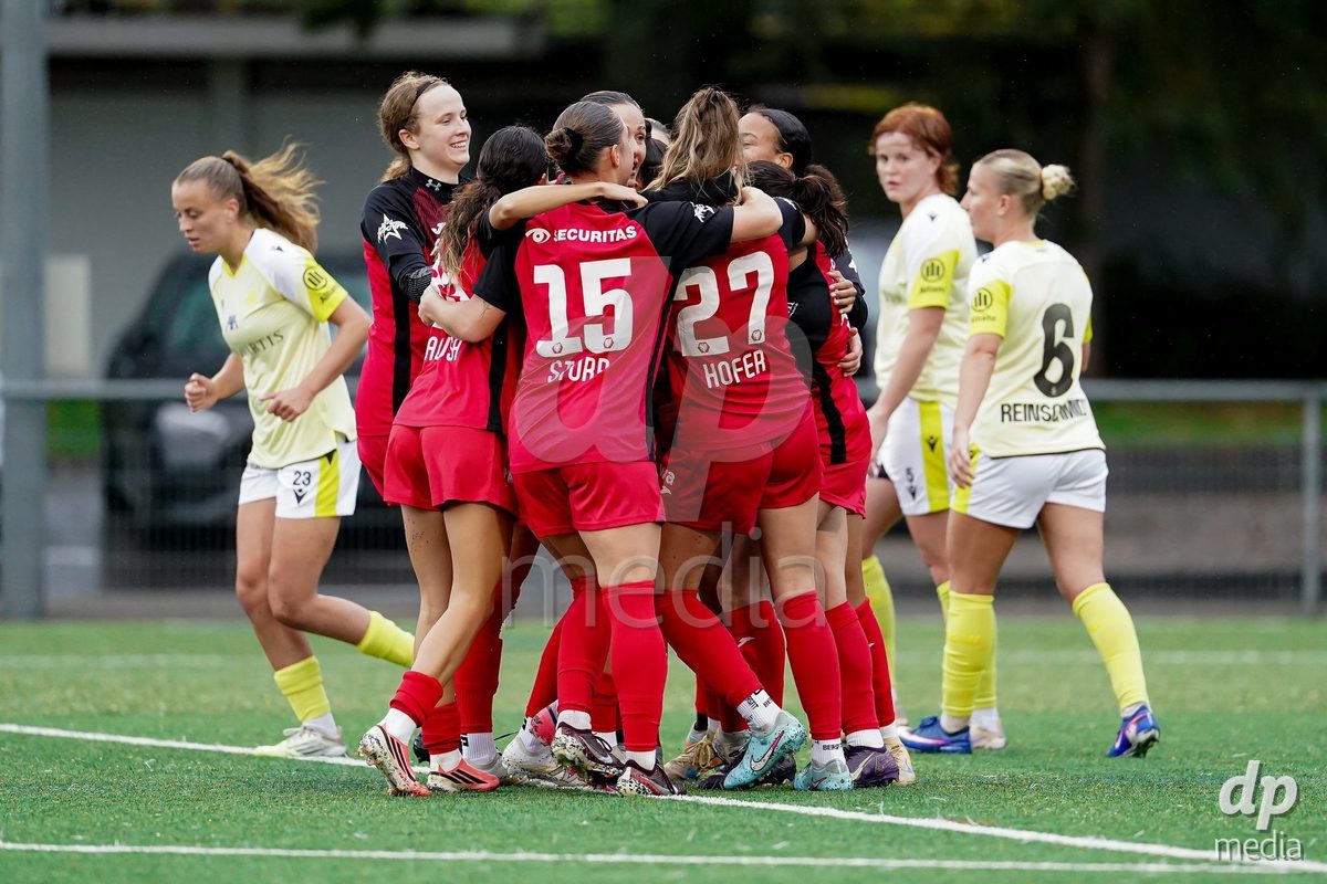 AARAU, SWITZERLAND - OCTOBER 17: Michelle Stierli of FC Aarau Frauen celebrating with team after scoring teams first goal during the AXA Women's Super League match between FC Aarau Frauen and FC Basel 1893 at Sportanlage Schachen on October 17, 2026 in Aarau, Switzerland.
