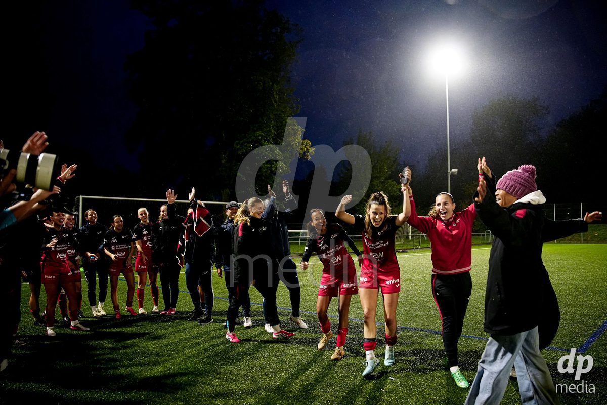 AARAU, SWITZERLAND - OCTOBER 17:  FC Aarau Frauen celebrating after winning the AXA Women's Super League match between FC Aarau Frauen and FC Basel 1893 at Sportanlage Schachen on October 17, 2026 in Aarau, Switzerland.