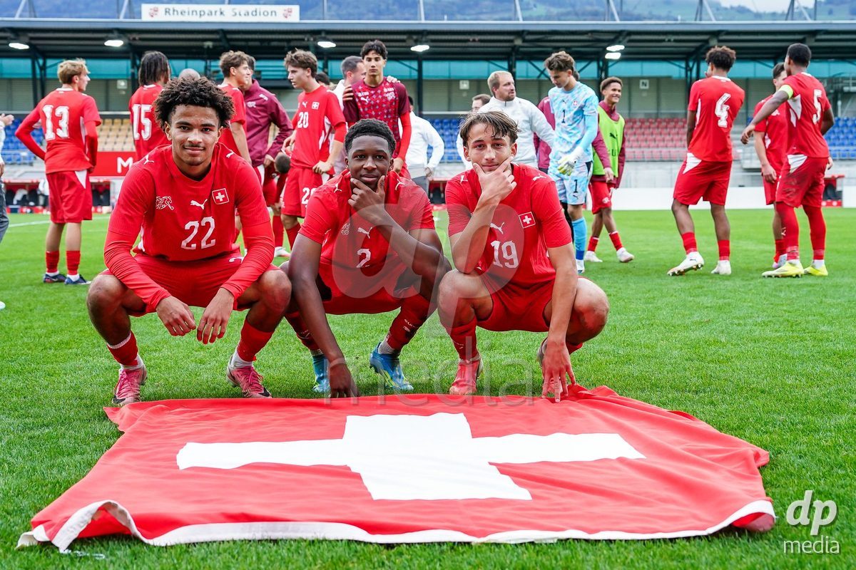 VADUZ, LIECHTENSTEIN - OCTOBER 18: Nolaan Stifani, Darren Okoh and Eron Dreshaj of Switzerland celebrates the victory after the UEFA European Under-17 Qualifier match between Switzerland and Spain at Rheinpark Stadion on October 18, 2026 in Vaduz, Liechtenstein.