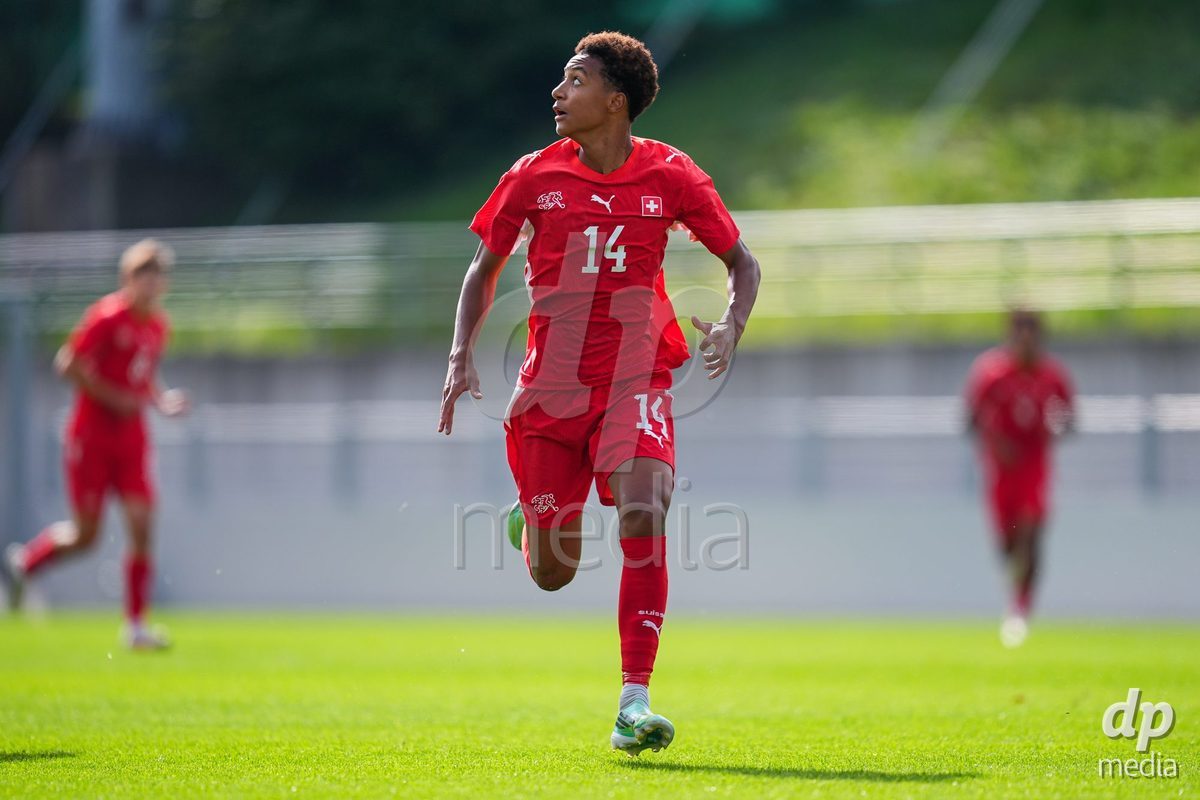 VADUZ, LIECHTENSTEIN - OCTOBER 18: Ryan Hare of Switzerland in action during the UEFA European Under-17 Qualifier match between Switzerland and Spain at Rheinpark Stadion on October 18, 2026 in Vaduz, Liechtenstein.