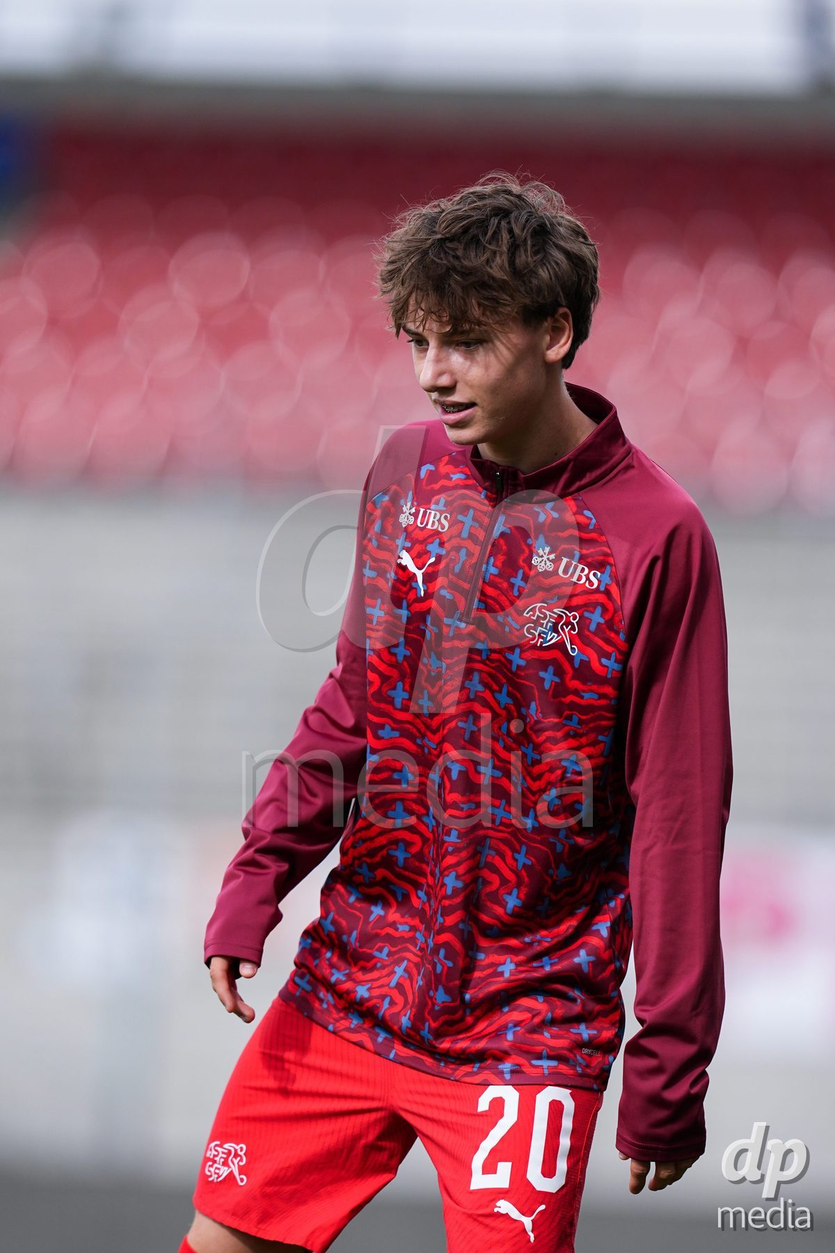 VADUZ, LIECHTENSTEIN - OCTOBER 18: Loan Thommen of Switzerland looks on during warm up prior to the UEFA European Under-17 Qualifier match between Switzerland and Spain at Rheinpark Stadion on October 18, 2026 in Vaduz, Liechtenstein.
