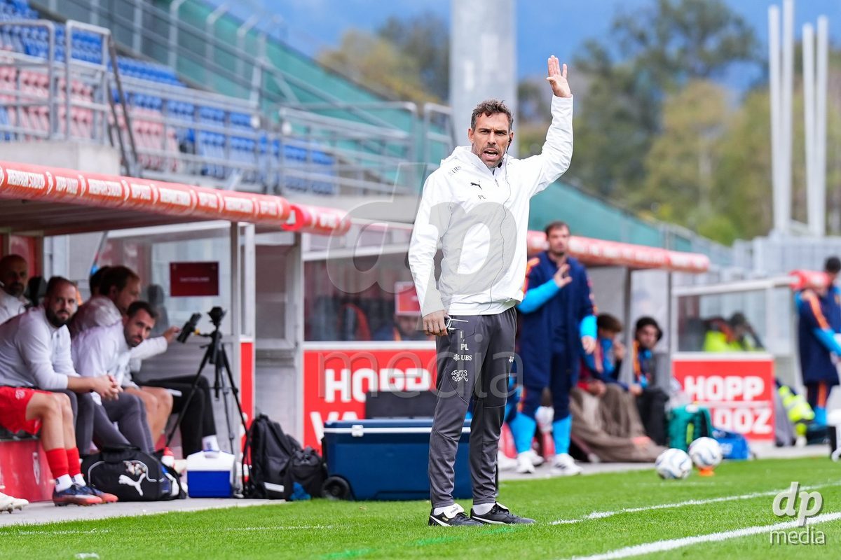 VADUZ, LIECHTENSTEIN - OCTOBER 18: Assistant coach of Switzerland Pedro Filipe Bota Vasques Leal during the UEFA European Under-17 Qualifier match between Switzerland and Spain at Rheinpark Stadion on October 18, 2026 in Vaduz, Liechtenstein.