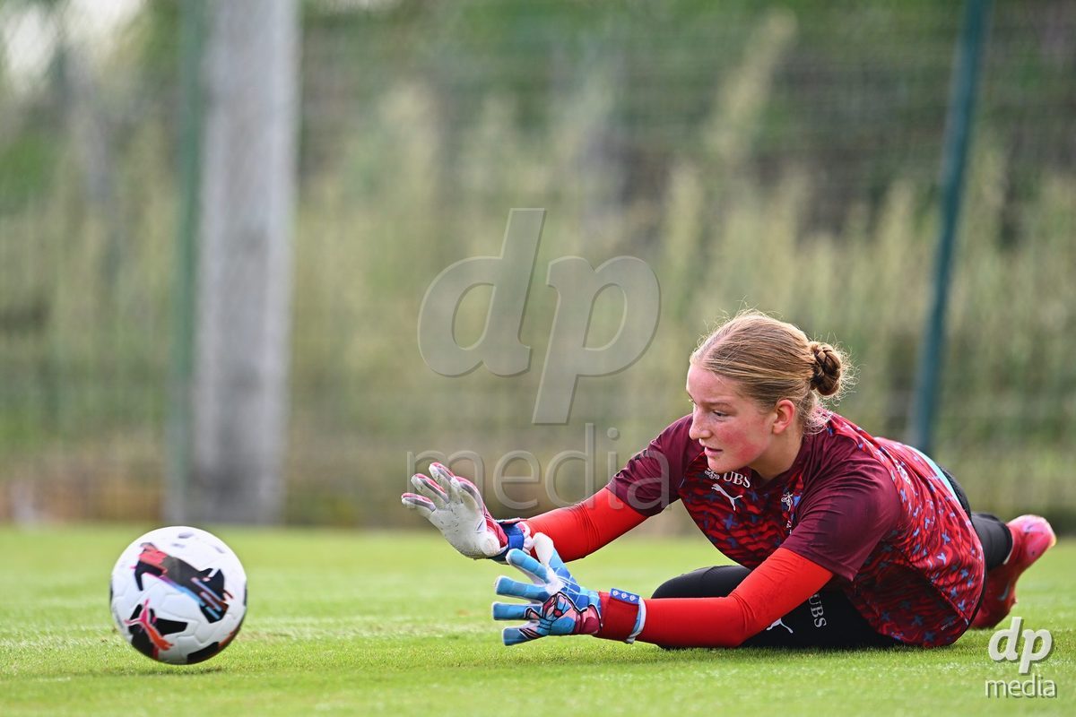 OLIVA NOVA, SPAIN - OCTOBER 22: Mara Paul Goalkeeper of Switzerland during the International Women's Friendly match between Hungary U17 and Switzerland U17 at Oliva Nova Sports Center on October 22, 2026 in Oliva Nova, Spain.