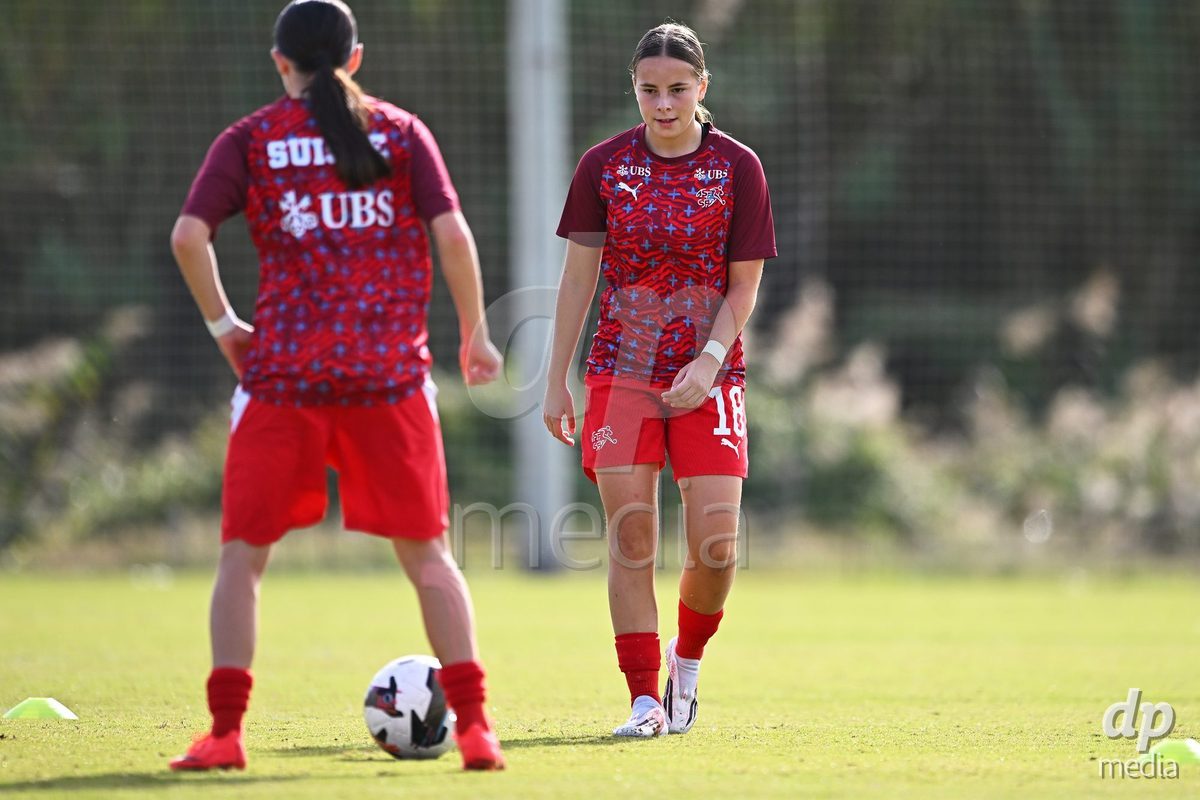 OLIVA NOVA, SPAIN - OCTOBER 24: Eljesa Kastrati of Switzerland during the International Women's Friendly match between Switzerland U17 and Hungary U17 at Oliva Nova Sports Center on October 24, 2026 in Oliva Nova, Spain.