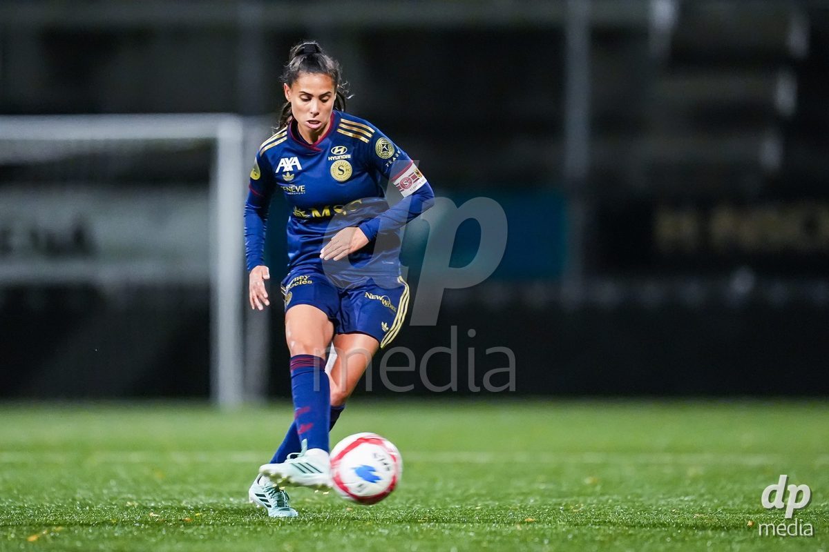 WIL, SWITZERLAND - OCTOBER 24: Daina Bourma of Servette FC Chenois Feminin shoots the ball during the AXA Women's Cup match between FC Wil 1900 and Servette FC Chenois Feminin at Lidl Sportpark on October 24, 2026 in Wil, Switzerland.